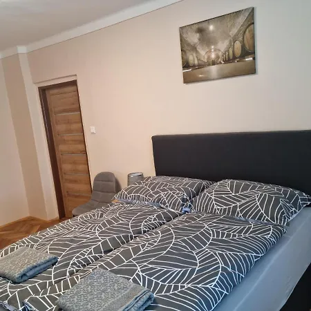 Na Hlavnej